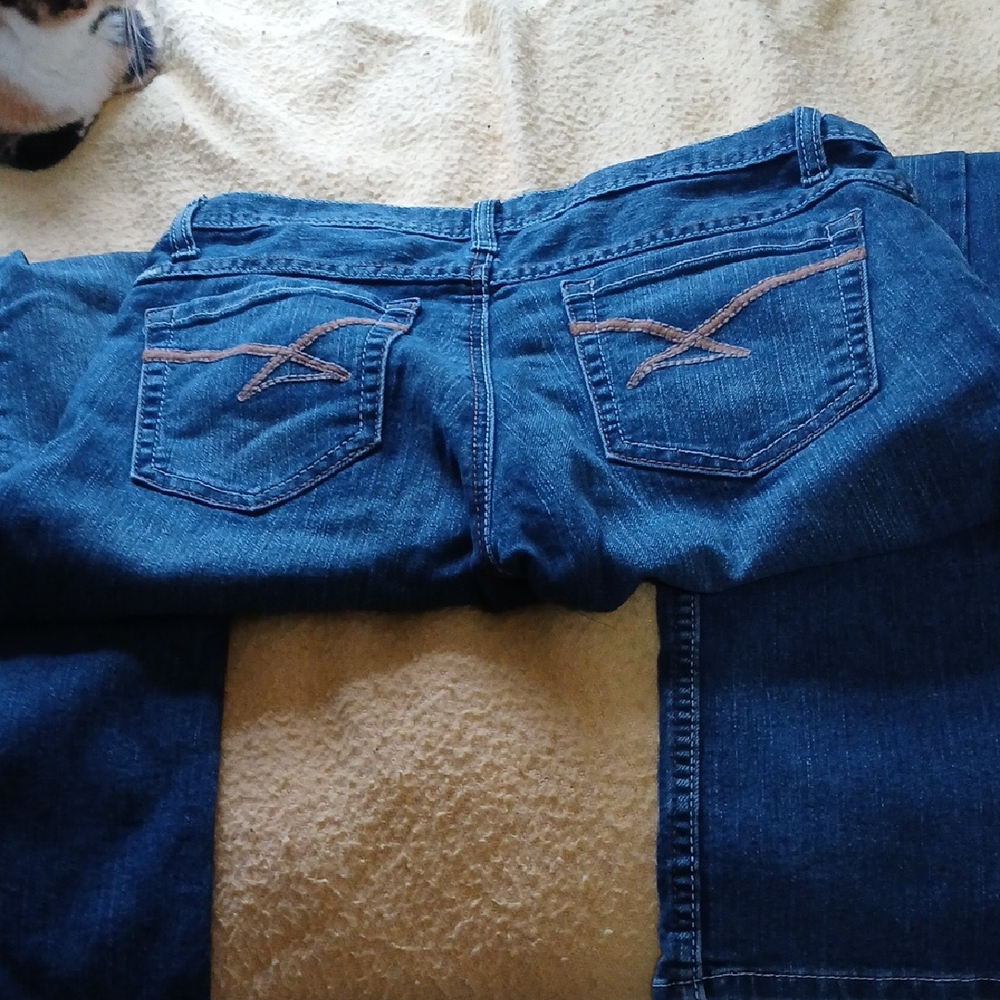 Blue Boot Cut Jeans with Classic Denim Wash